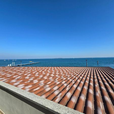 فيلا Graziosa Al Porto Moniga del Garda المظهر الخارجي الصورة