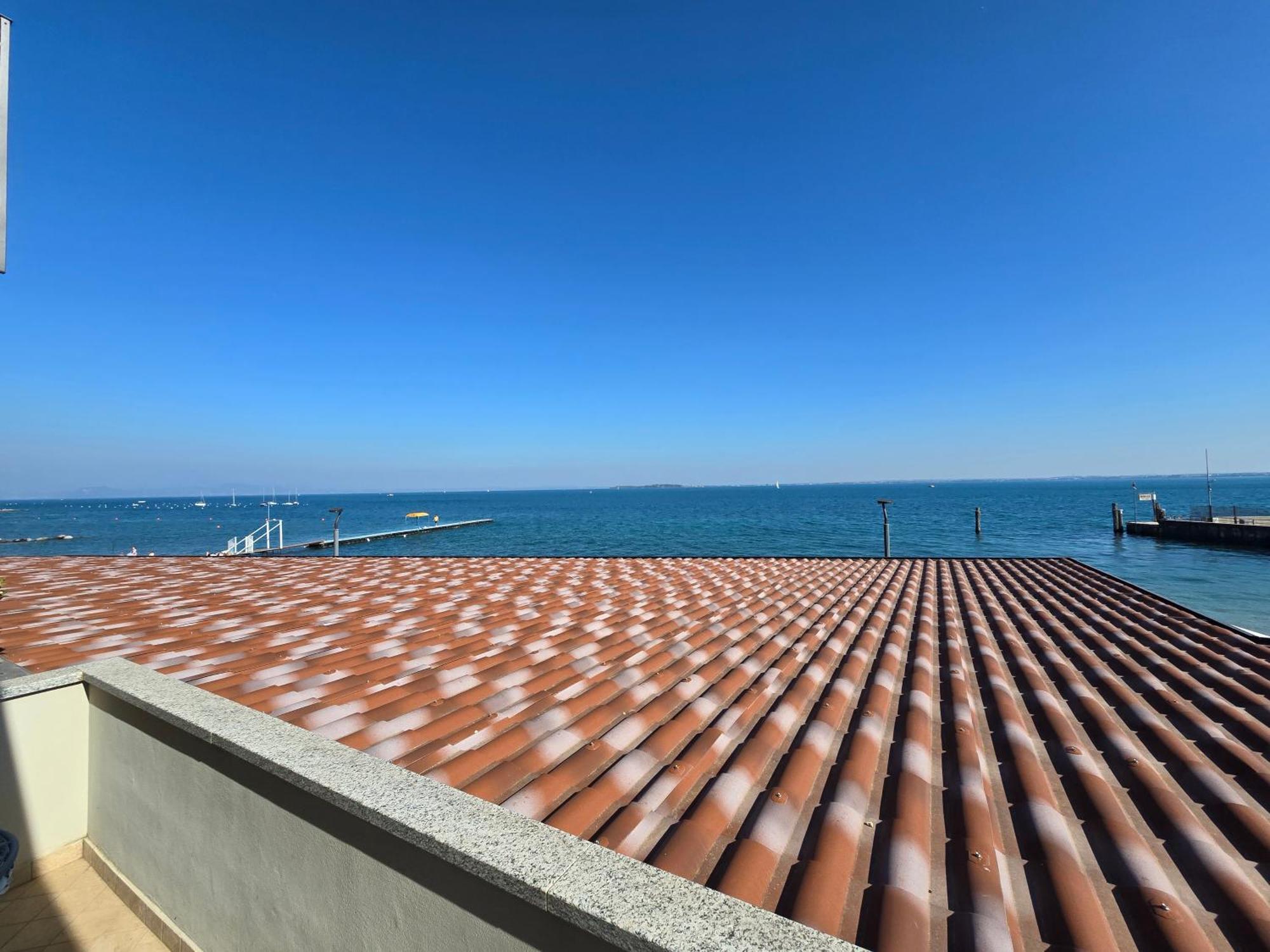 فيلا Graziosa Al Porto Moniga del Garda المظهر الخارجي الصورة